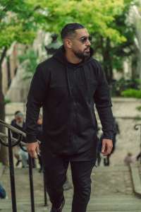 Veste sweat à capuche noir pour homme Maybak