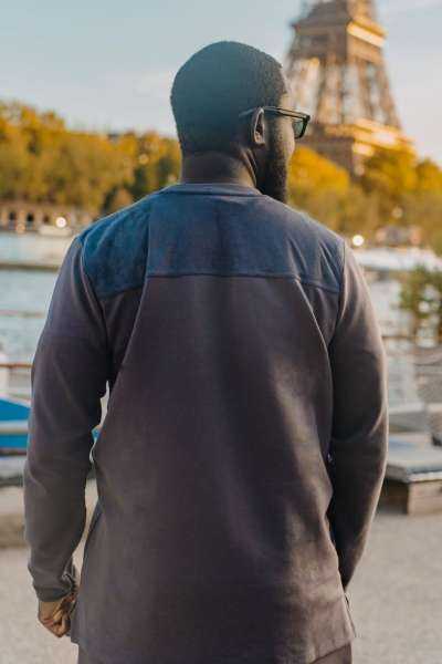 Détails arrière Sweat gris foncé pour homme Maydane